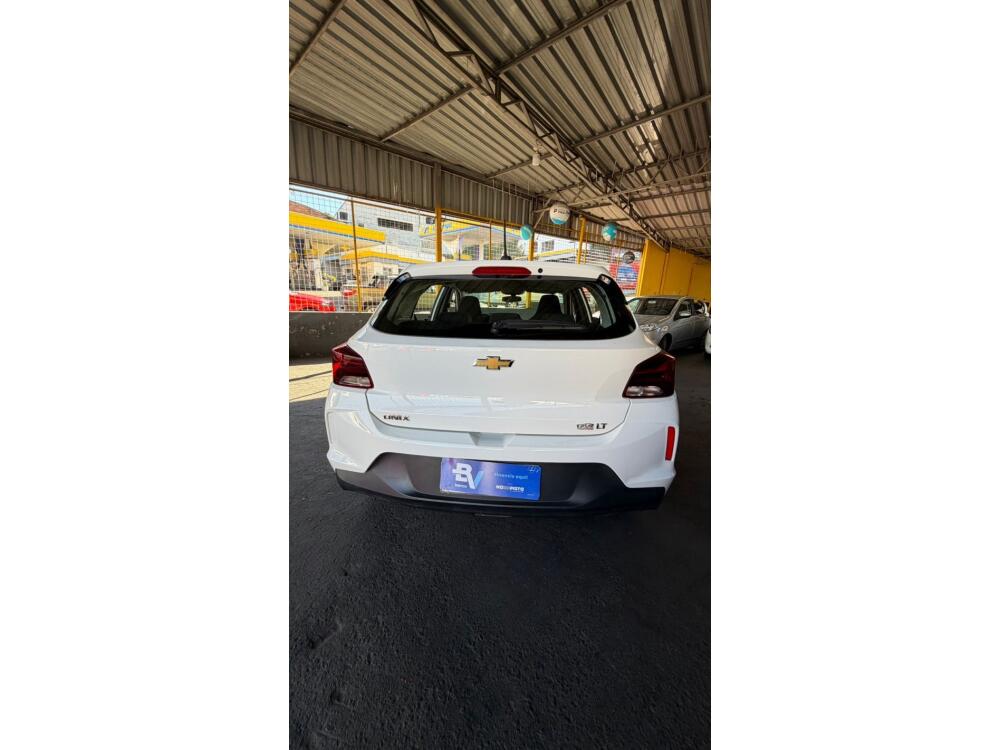 Chevrolet Onix Hatch
