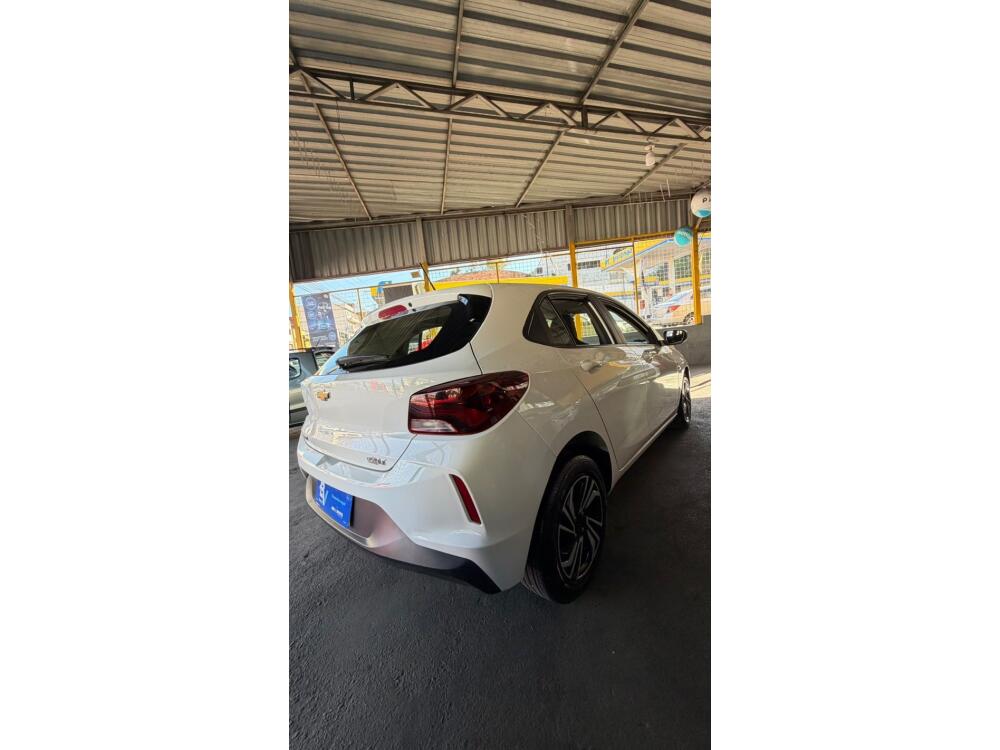 Chevrolet Onix Hatch
