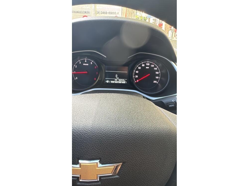 Chevrolet Onix Hatch