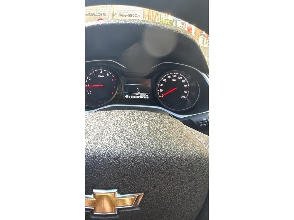 Chevrolet Onix Hatch