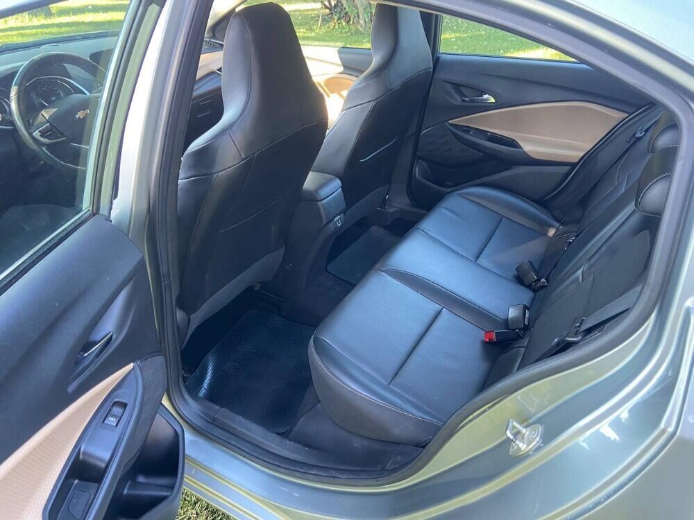Chevrolet Onix Hatch