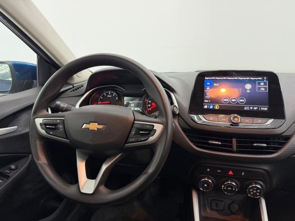 Chevrolet Onix Hatch