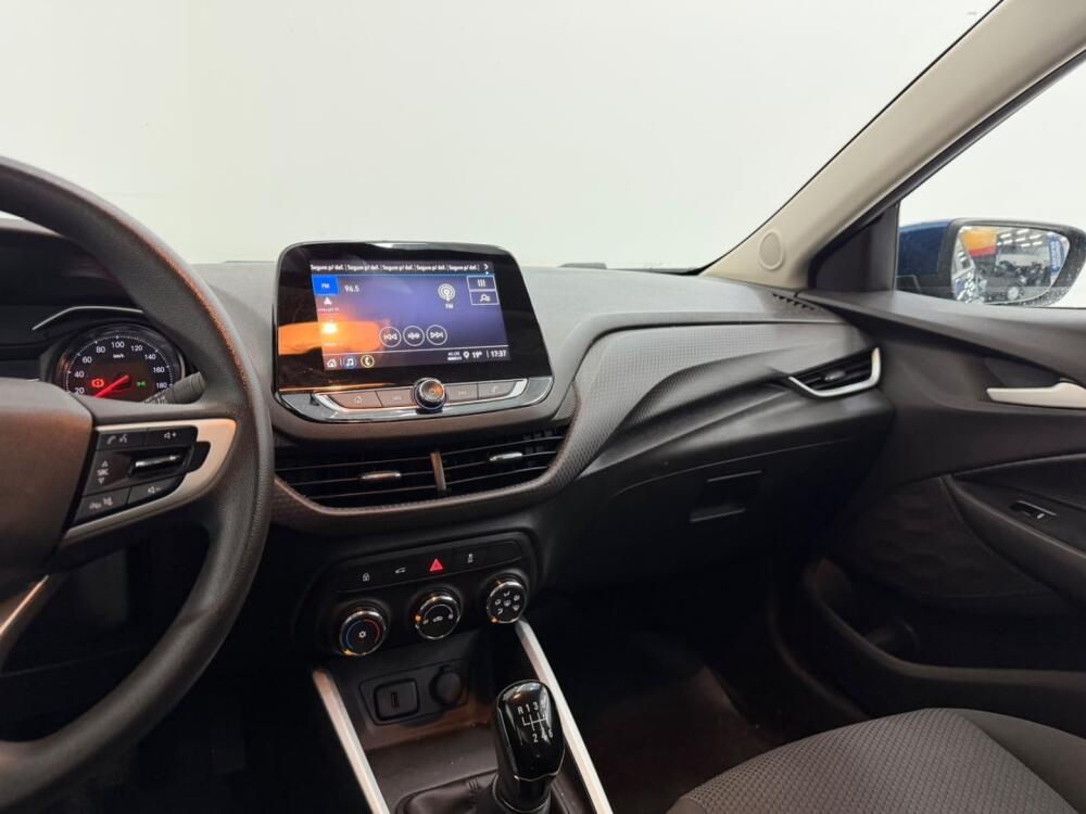 Chevrolet Onix Hatch