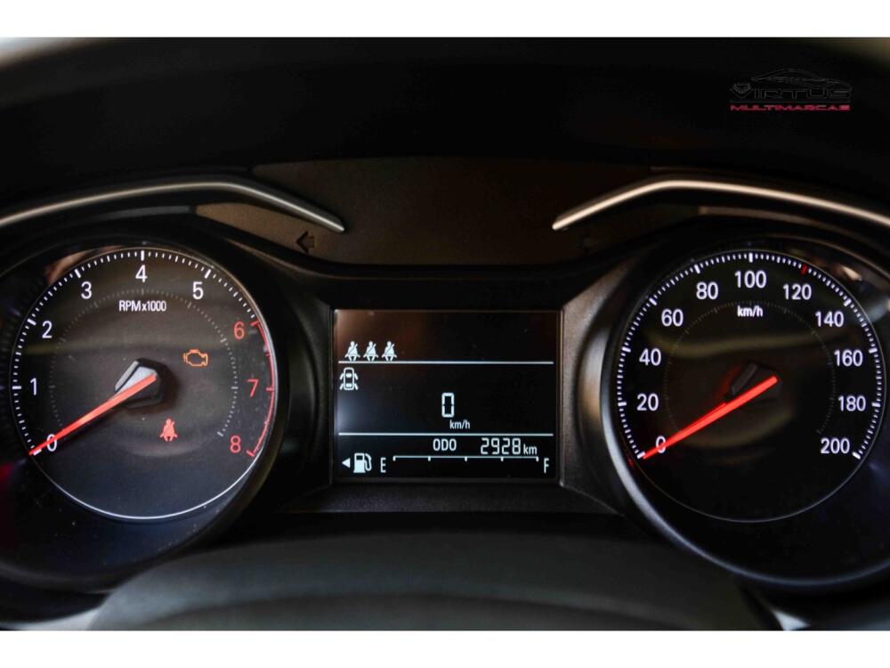Chevrolet Onix Hatch