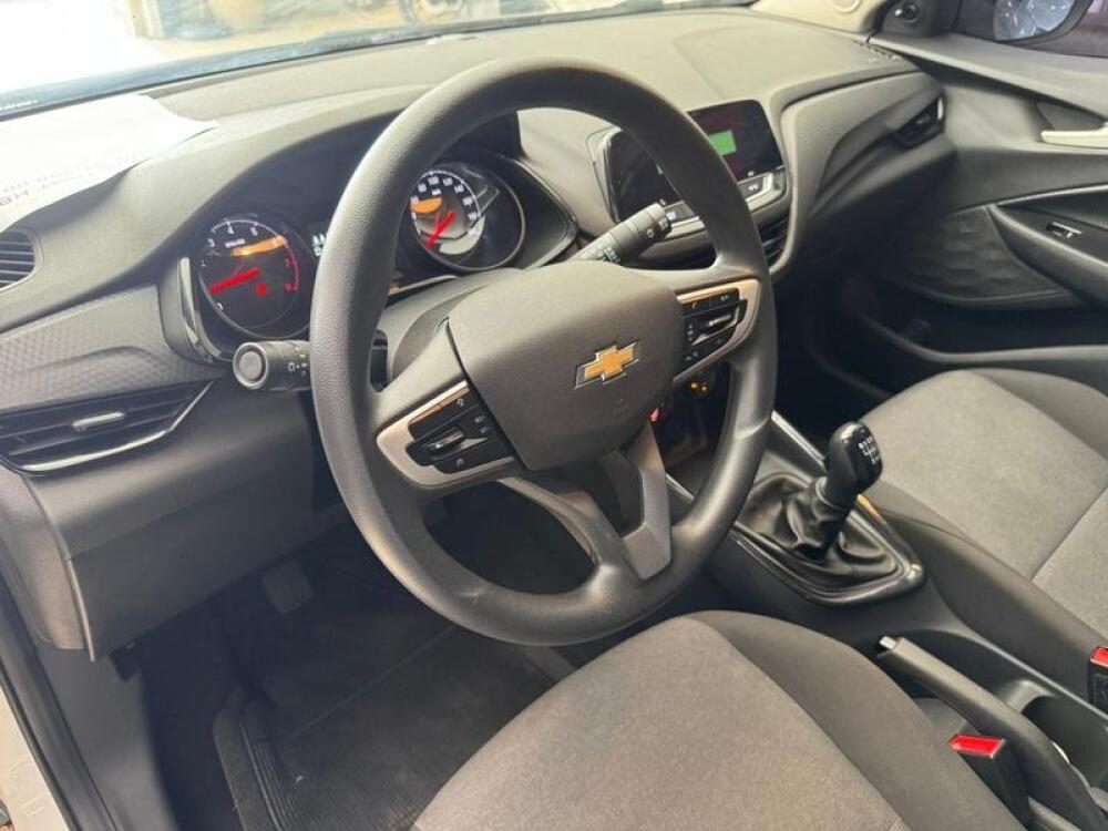 Chevrolet Onix Hatch