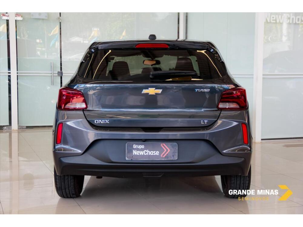 Chevrolet Onix Hatch