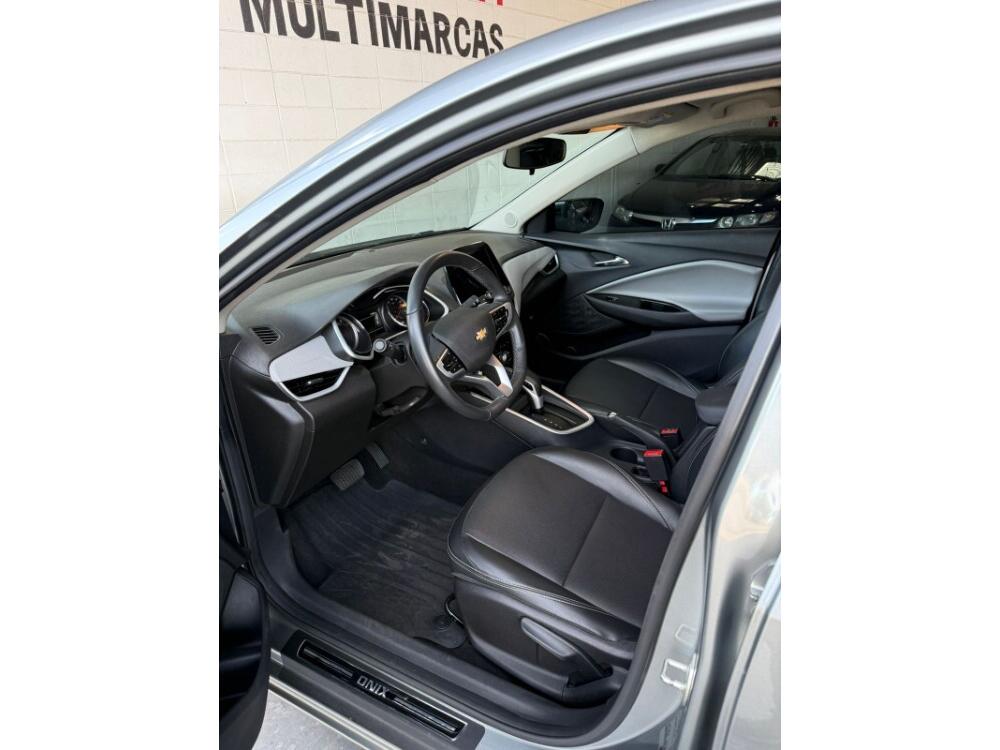 Chevrolet Onix Hatch