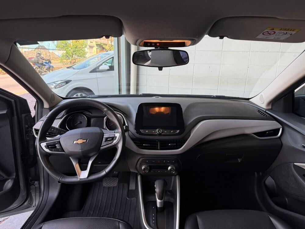 Chevrolet Onix Hatch