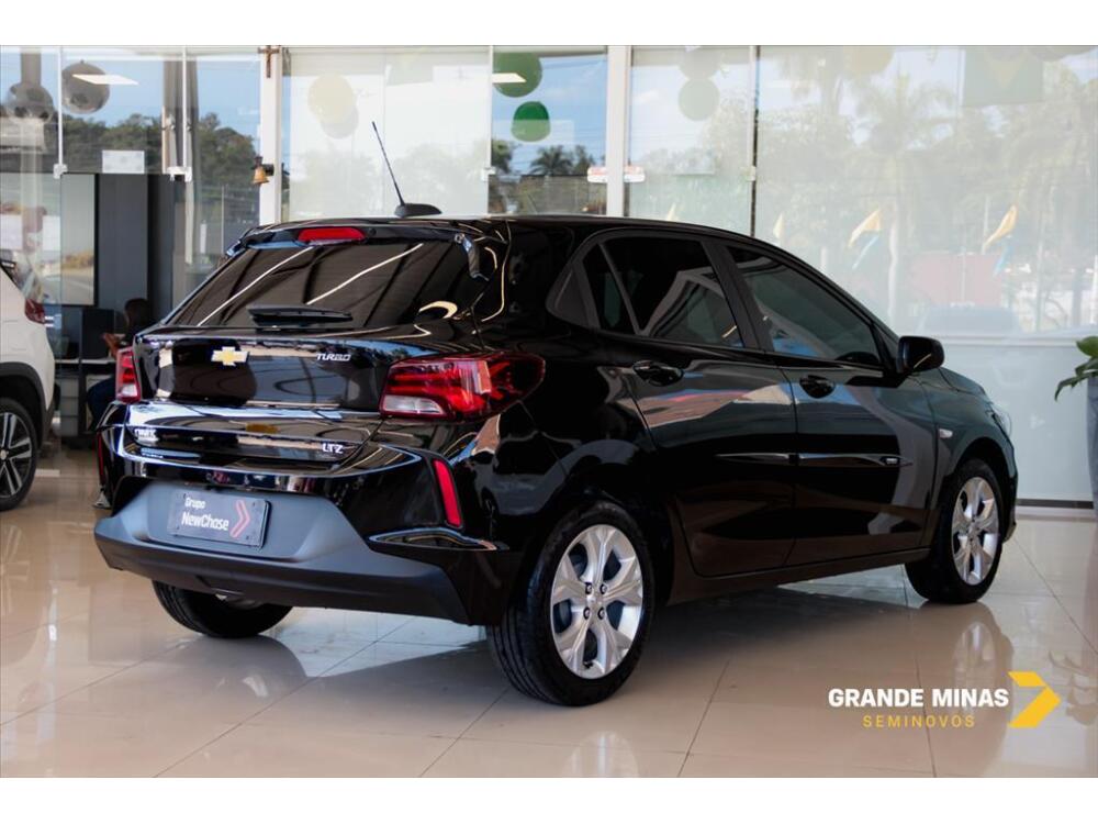 Chevrolet Onix Hatch