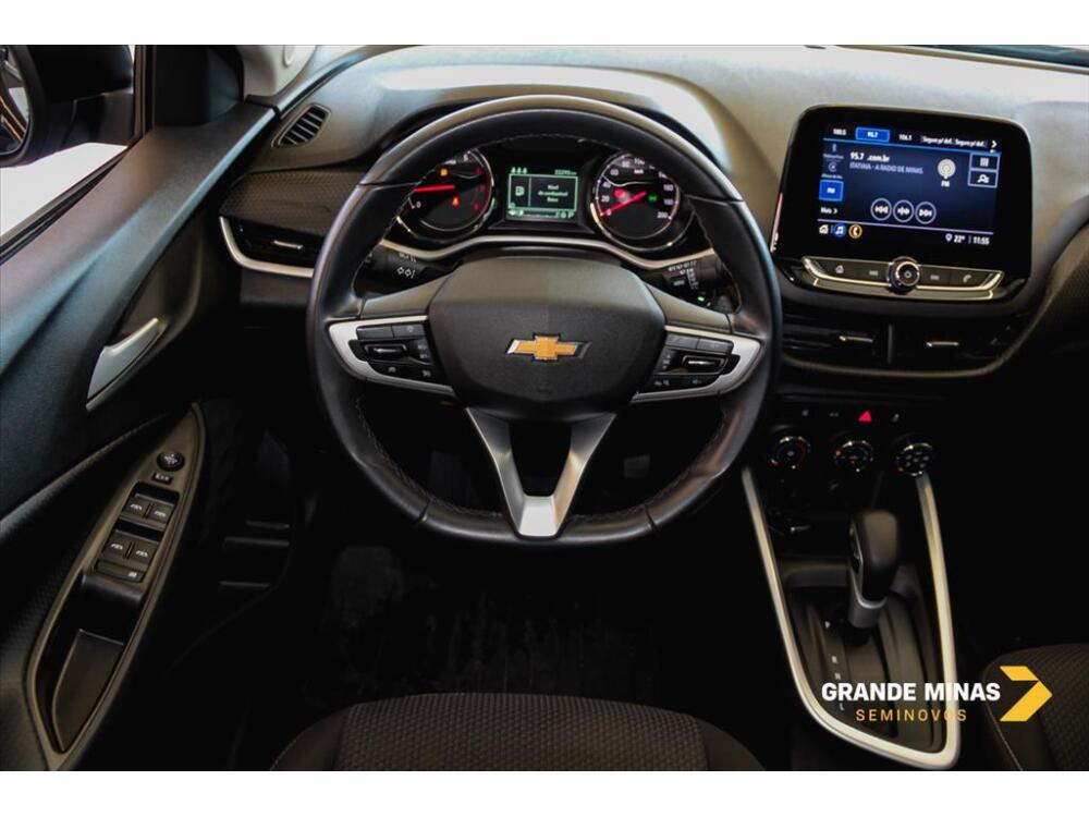 Chevrolet Onix Hatch
