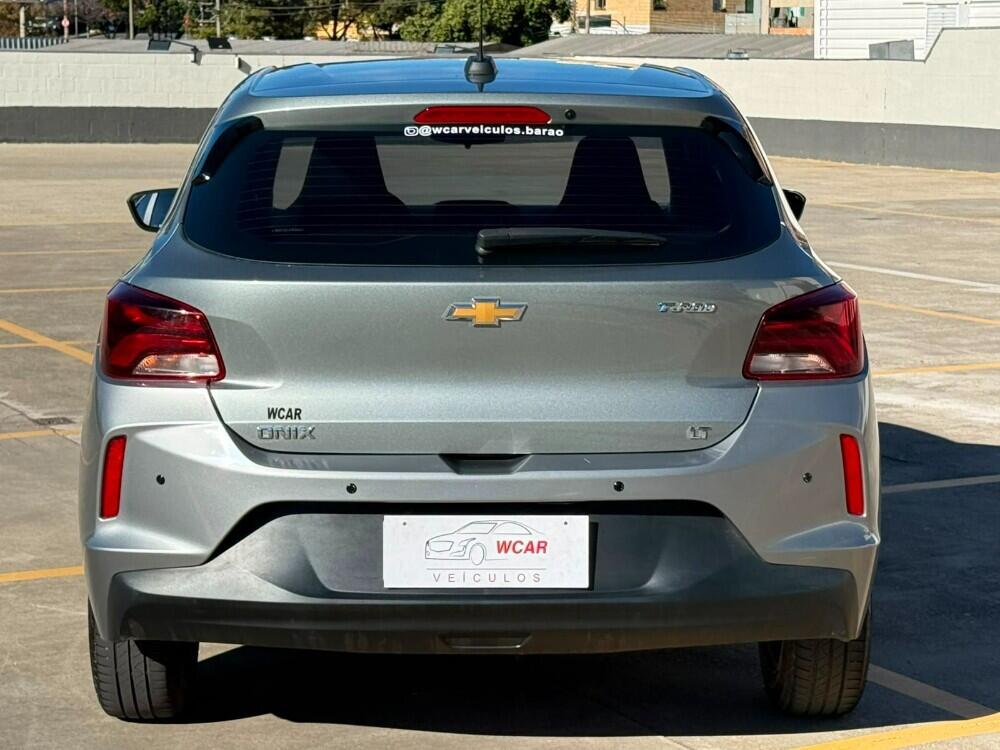 Chevrolet Onix Hatch