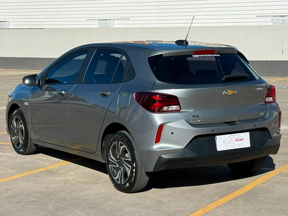 Chevrolet Onix Hatch