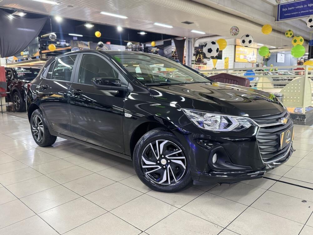 Chevrolet Onix Hatch