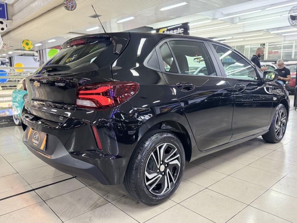 Chevrolet Onix Hatch