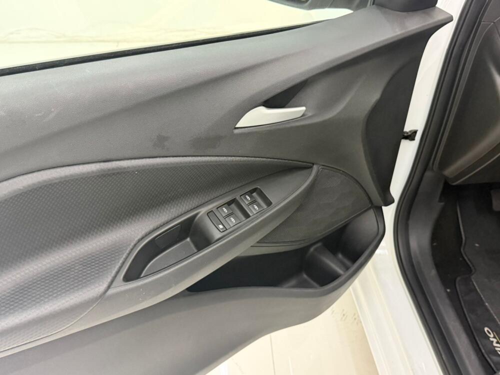 Chevrolet Onix Hatch