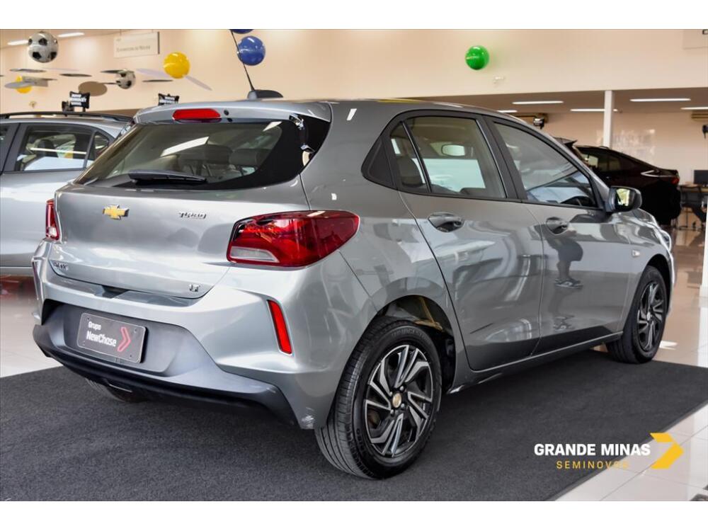 Chevrolet Onix Hatch
