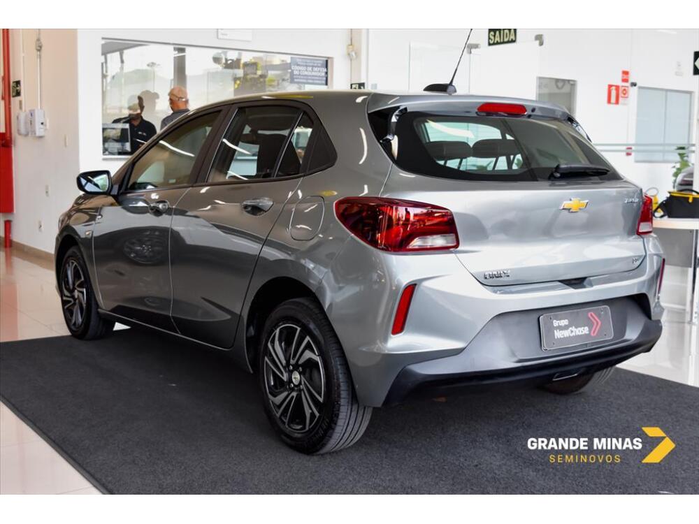 Chevrolet Onix Hatch