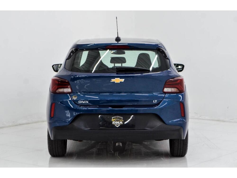 Chevrolet Onix Hatch