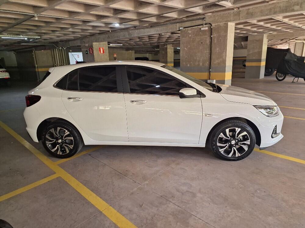 Chevrolet Onix Hatch