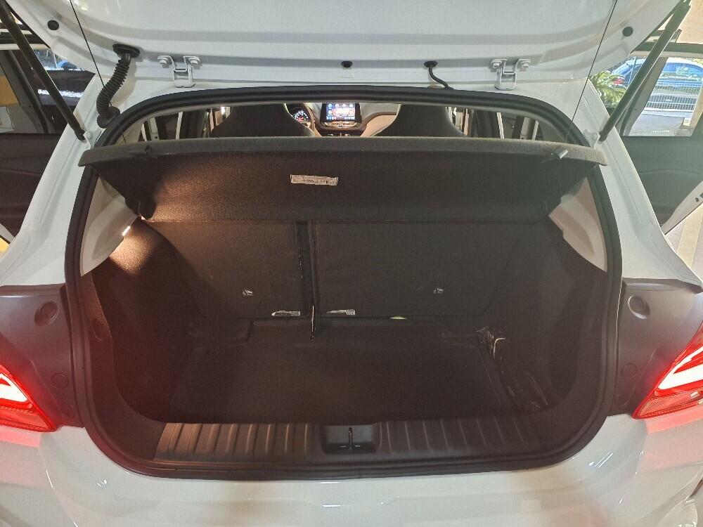 Chevrolet Onix Hatch