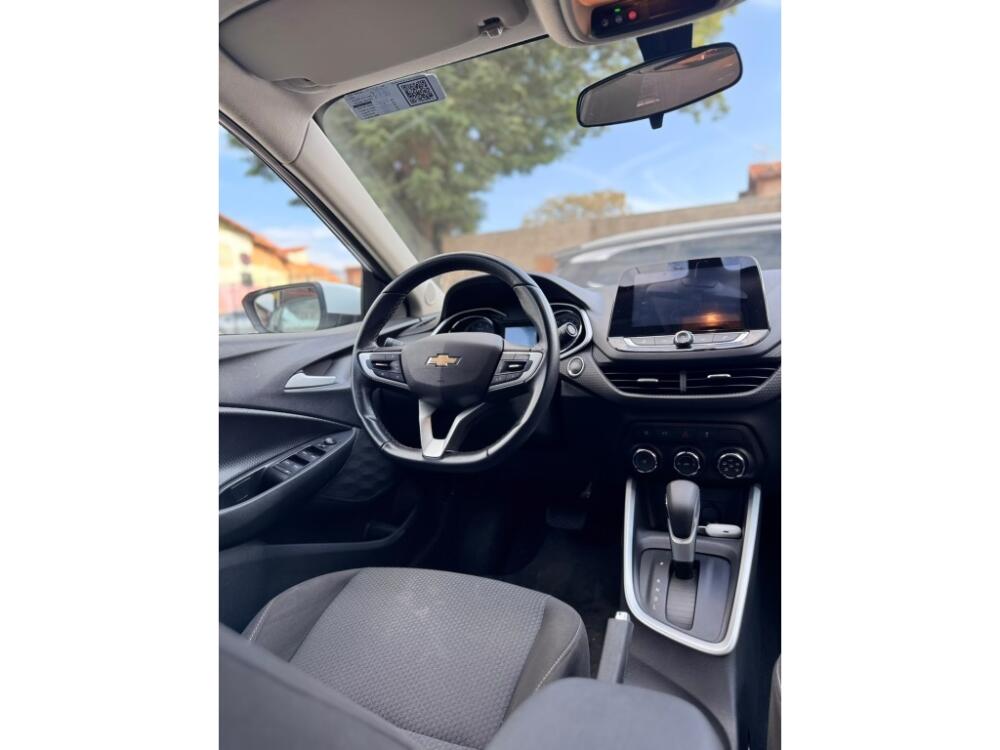 Chevrolet Onix Hatch