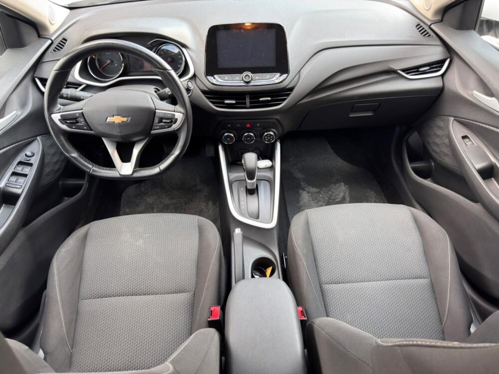 Chevrolet Onix Hatch
