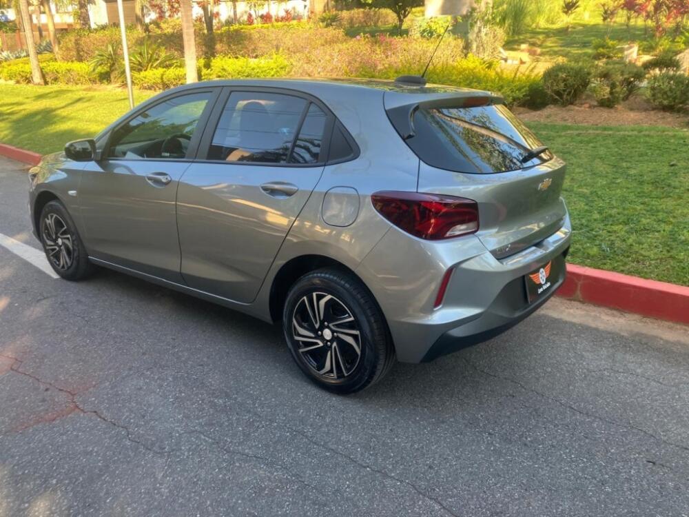 Chevrolet Onix Hatch