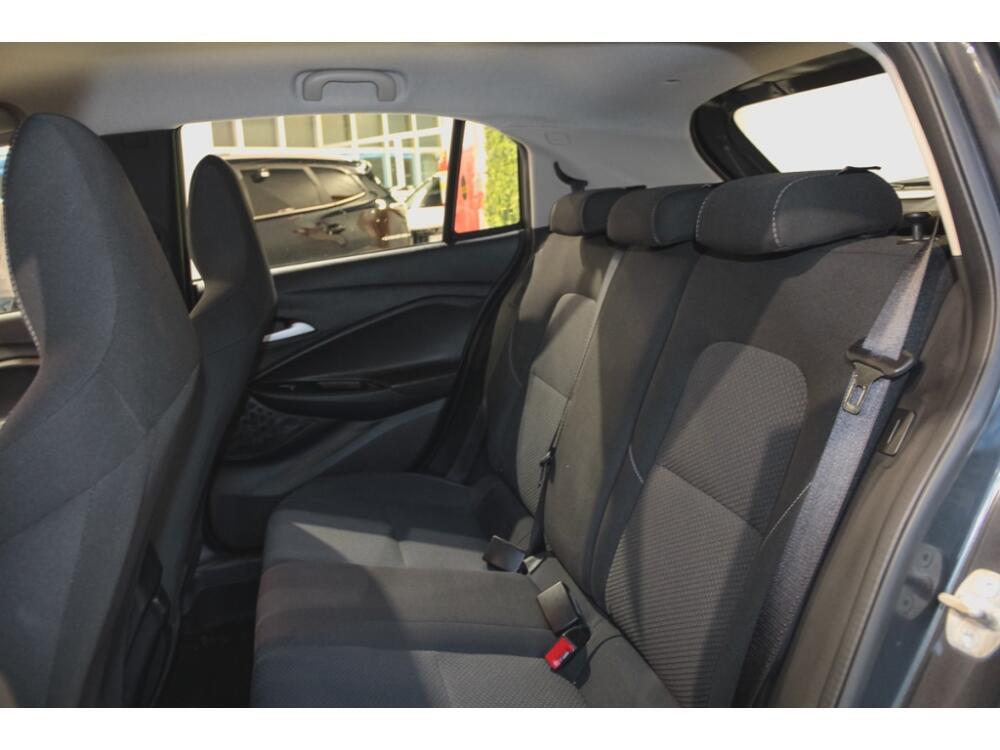 Chevrolet Onix Hatch
