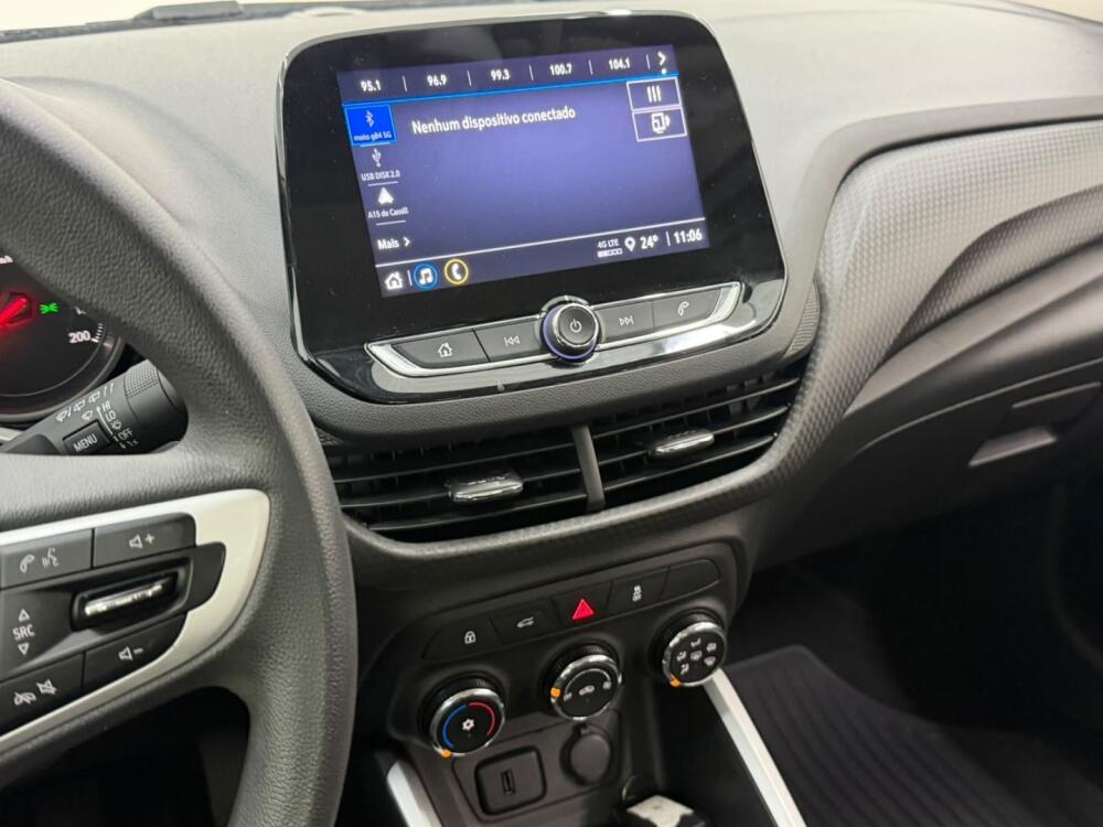 Chevrolet Onix Hatch