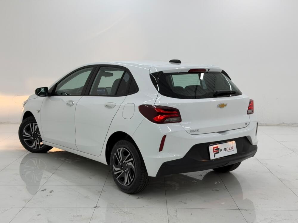 Chevrolet Onix Hatch