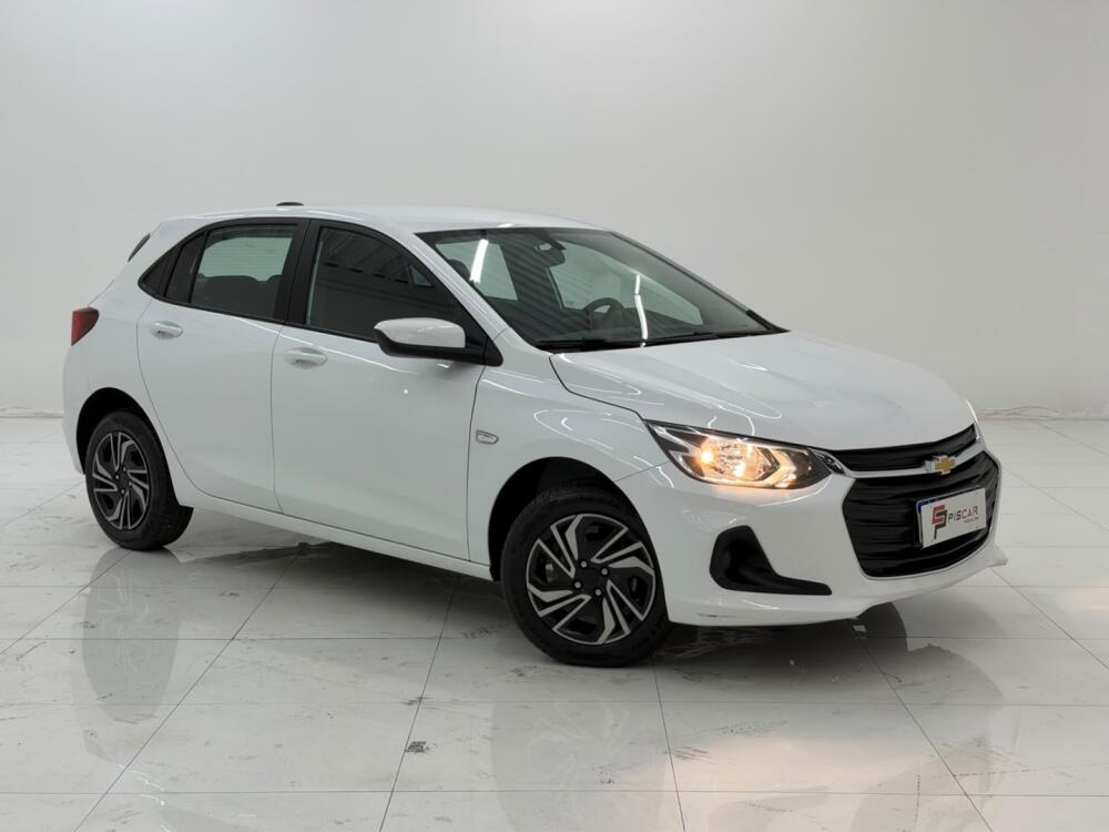 Chevrolet Onix Hatch