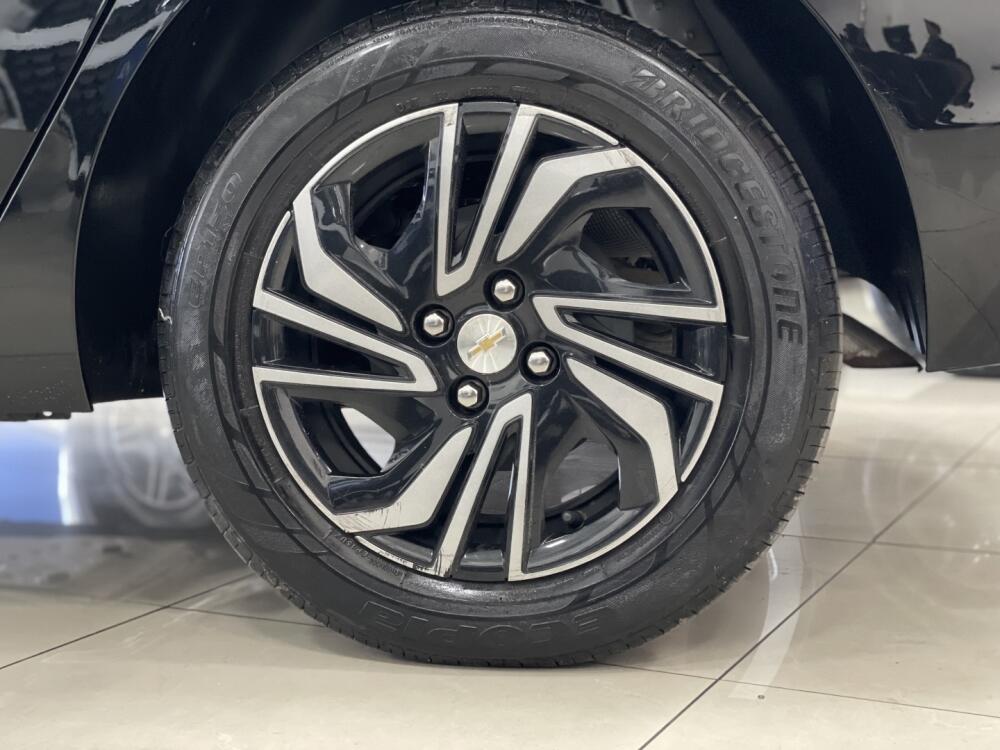 Chevrolet Onix Hatch