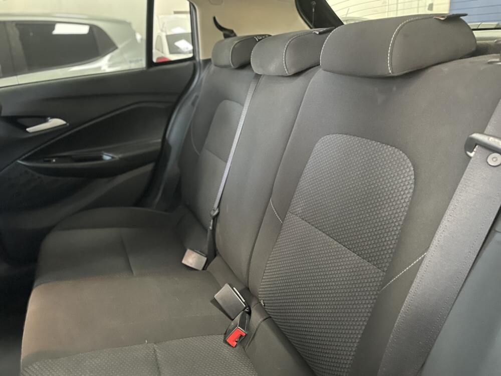 Chevrolet Onix Hatch