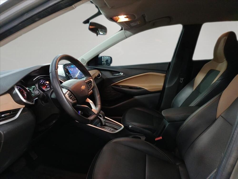 Chevrolet Onix Hatch