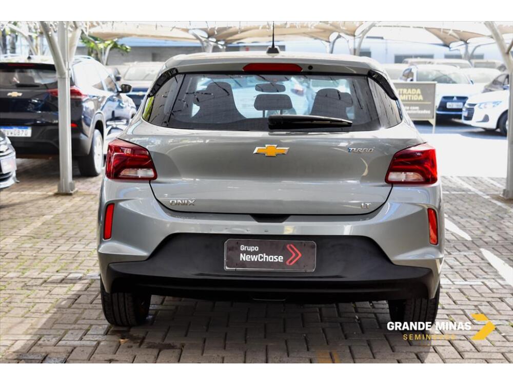 Chevrolet Onix Hatch