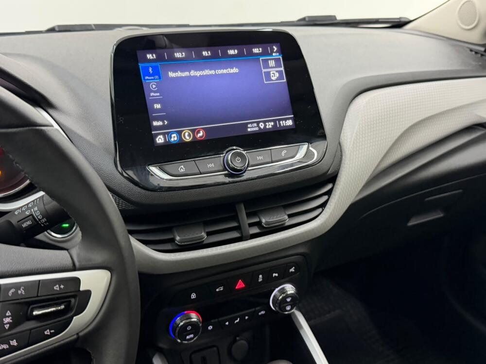 Chevrolet Onix Hatch