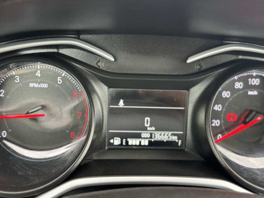 Chevrolet Onix Hatch