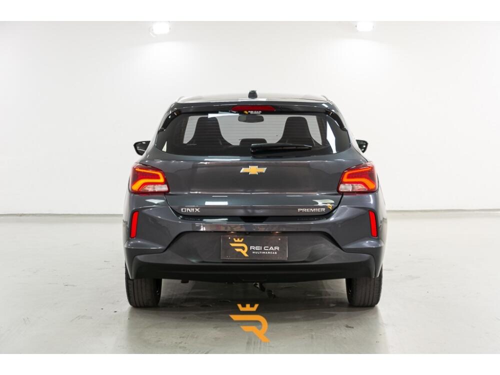 Chevrolet Onix Hatch