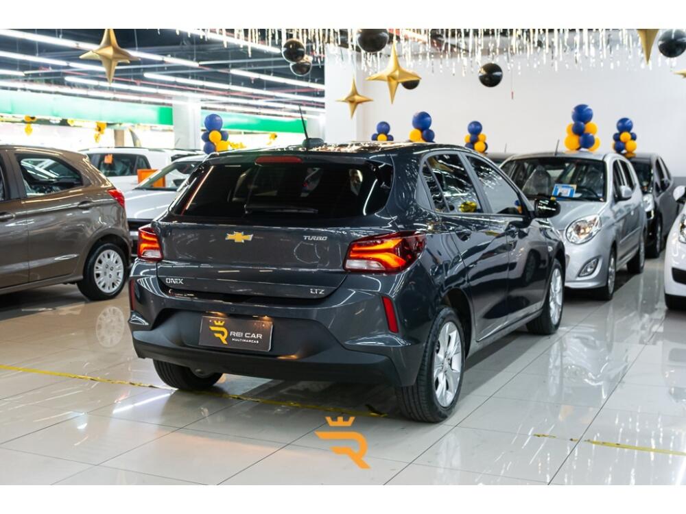Chevrolet Onix Hatch