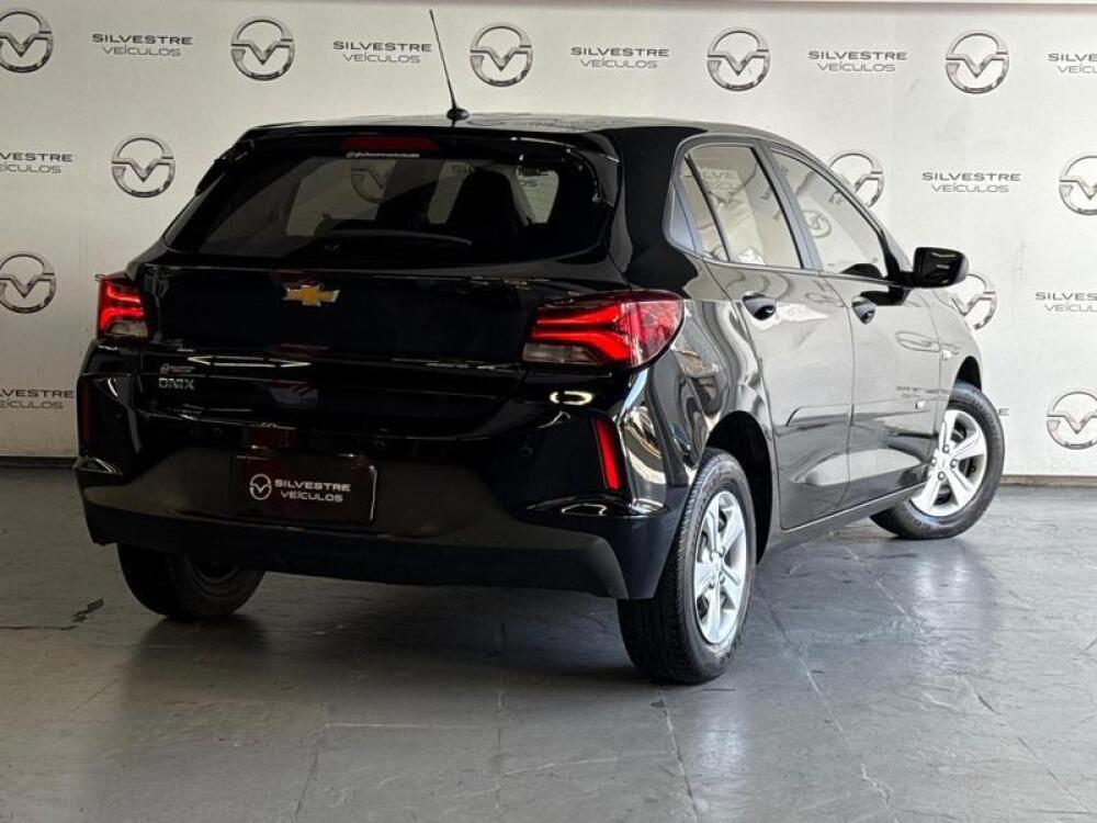 Chevrolet Onix Hatch