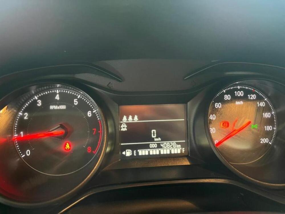Chevrolet Onix Hatch