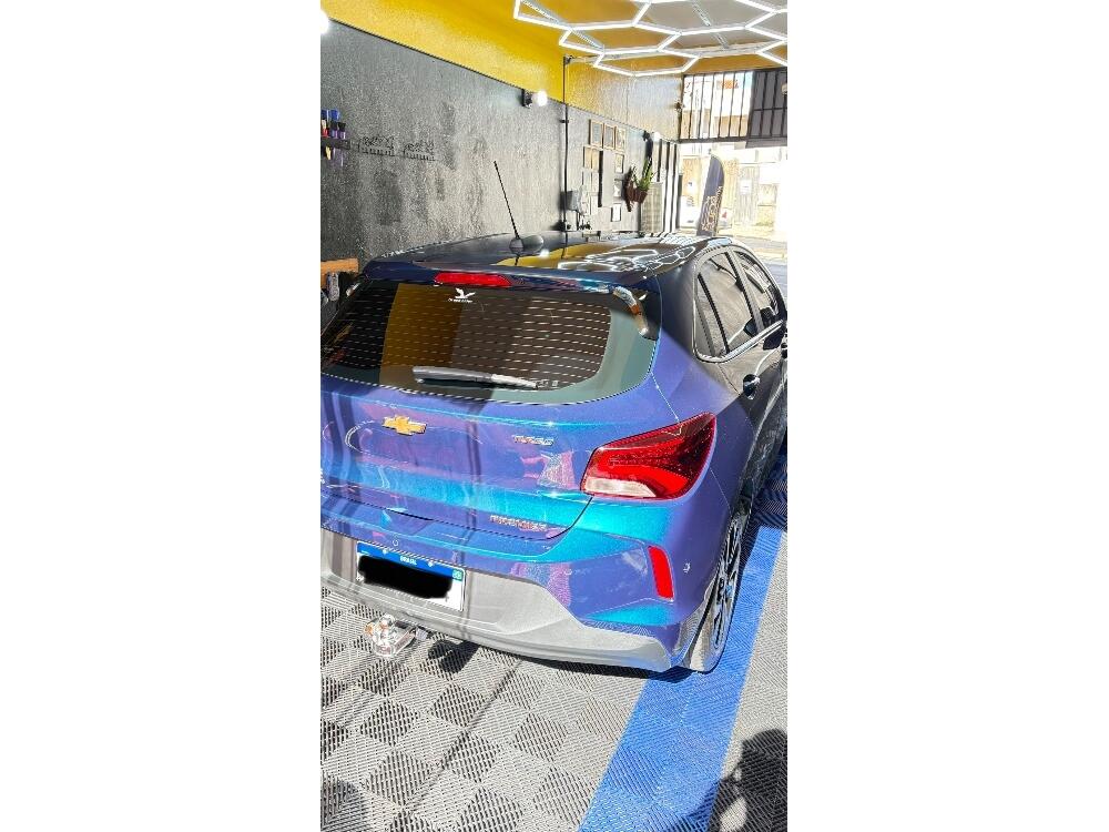 Chevrolet Onix Hatch