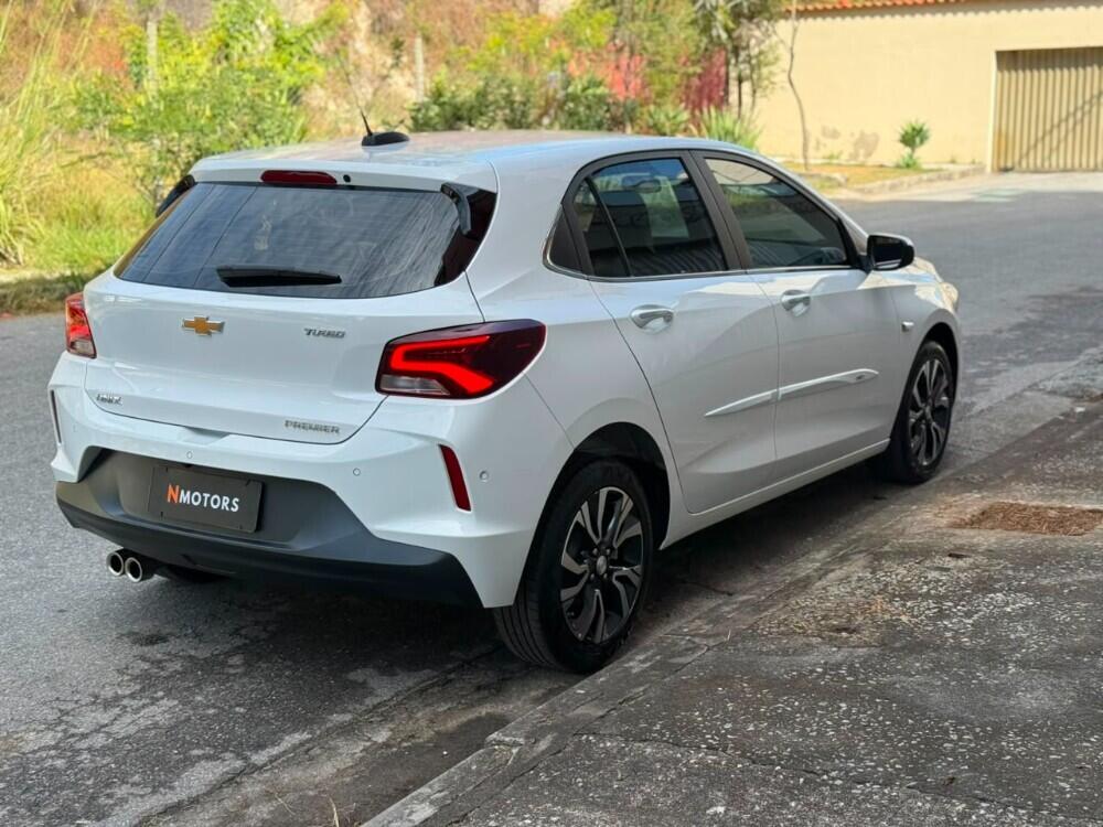 Chevrolet Onix Hatch