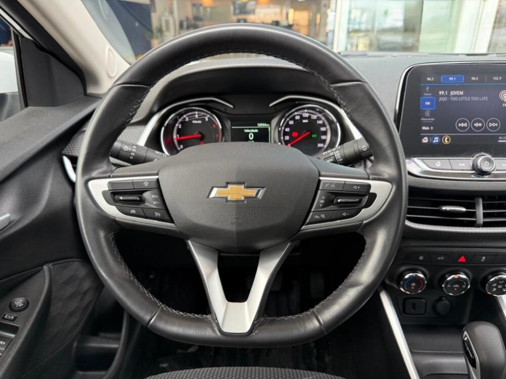 Chevrolet Onix Hatch