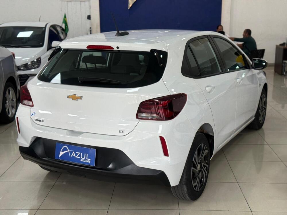 Chevrolet Onix Hatch