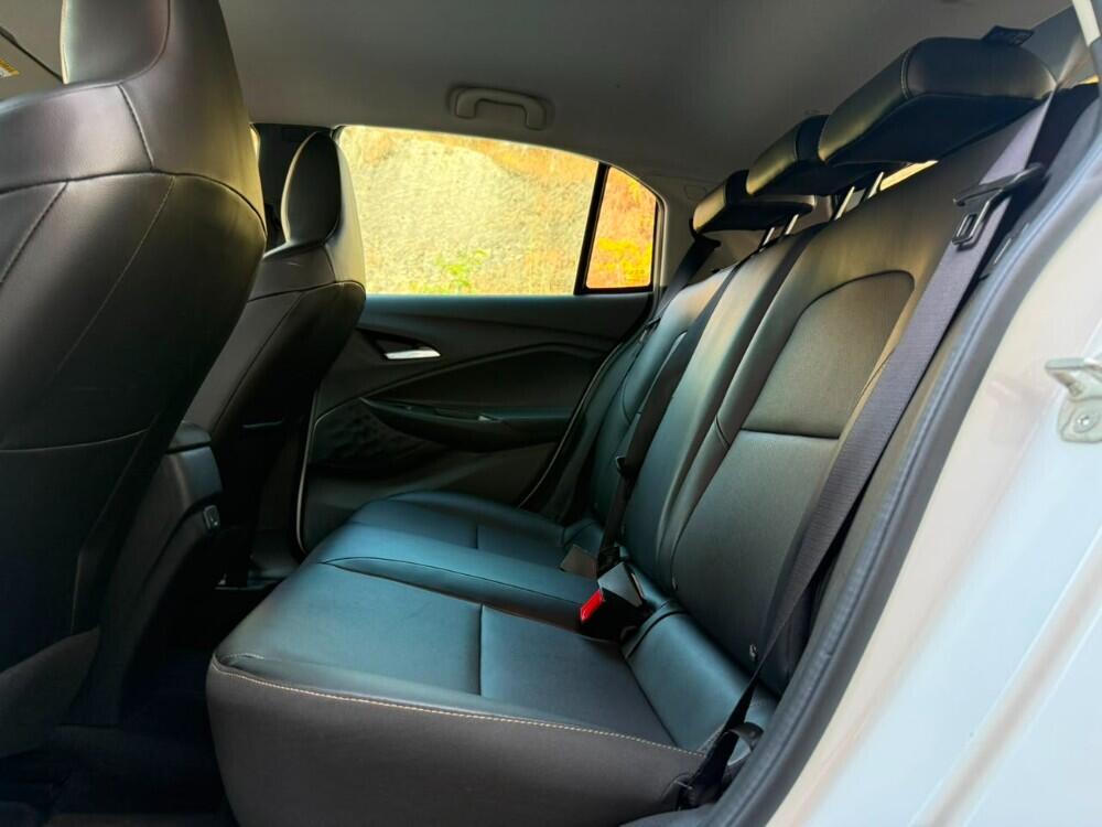 Chevrolet Onix Hatch