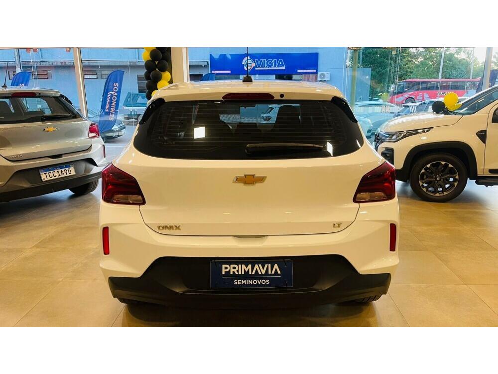 Chevrolet Onix Hatch