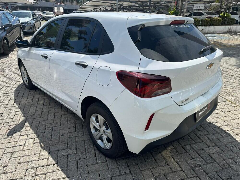 Chevrolet Onix Hatch