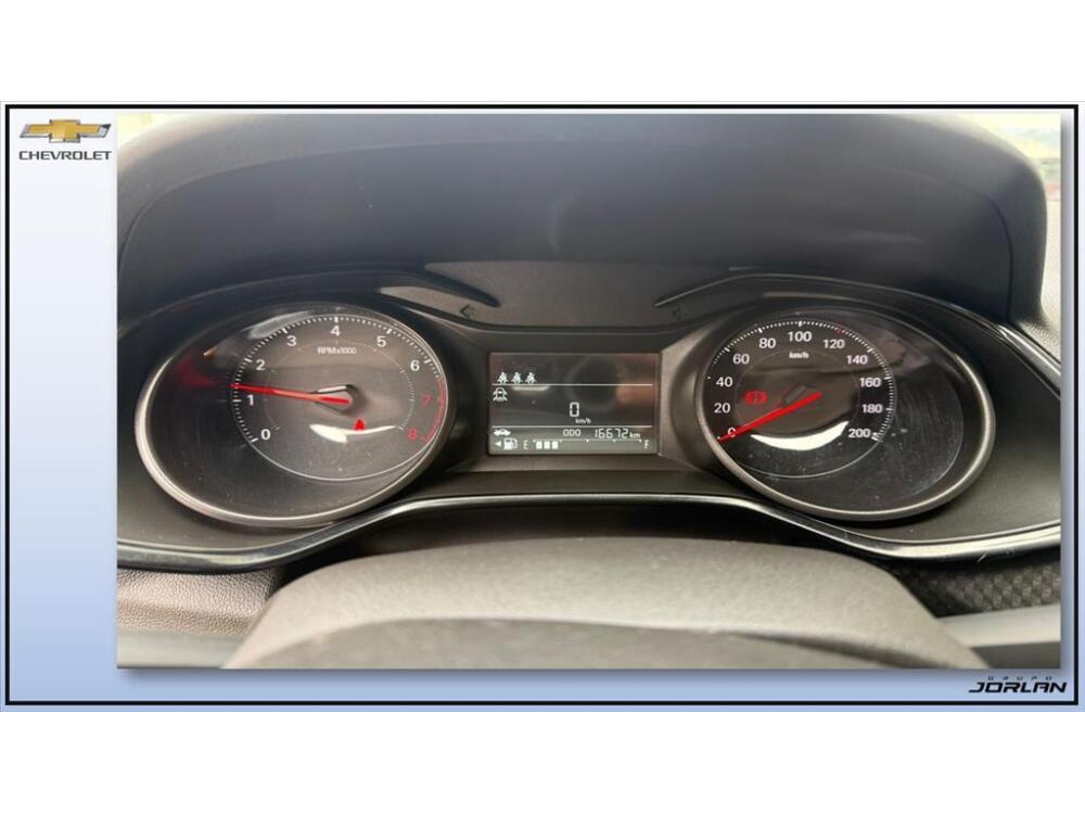 Chevrolet Onix Hatch