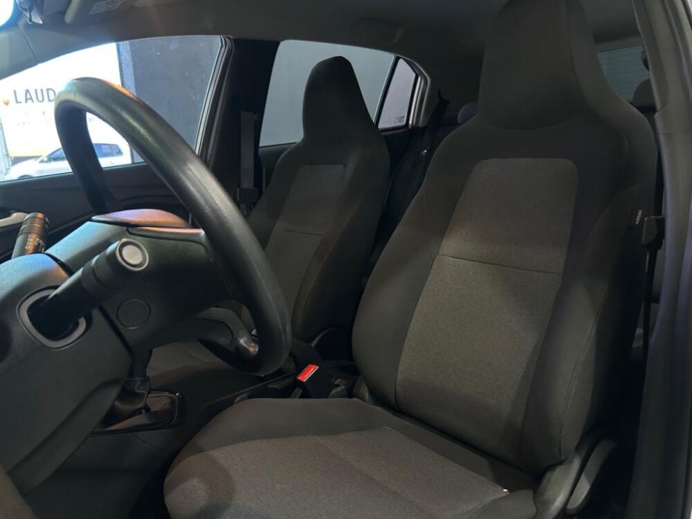 Chevrolet Onix Hatch